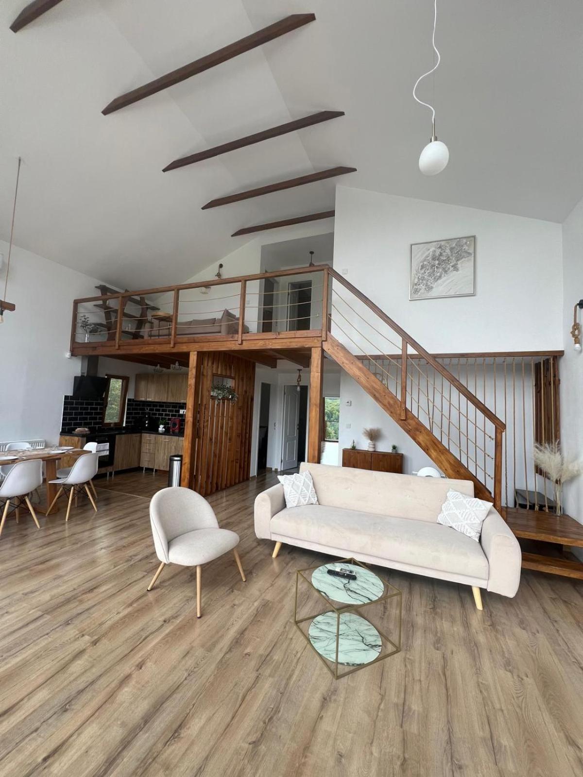 Le Chalet M - Cabana Cu O Panorama De Poveste. Surdesti  Экстерьер фото